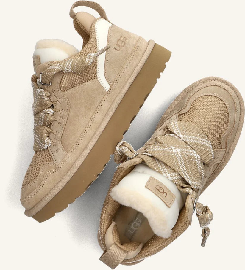"UGG" sneakers