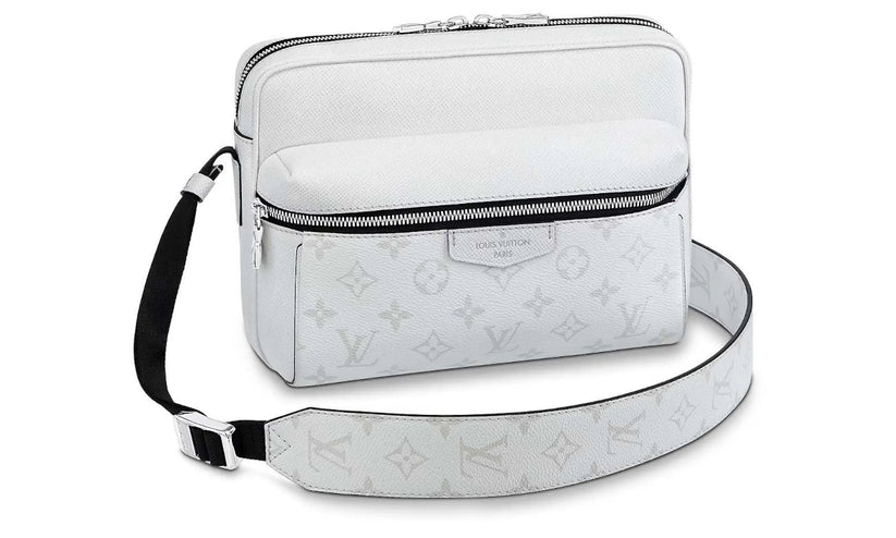 "LV bag"