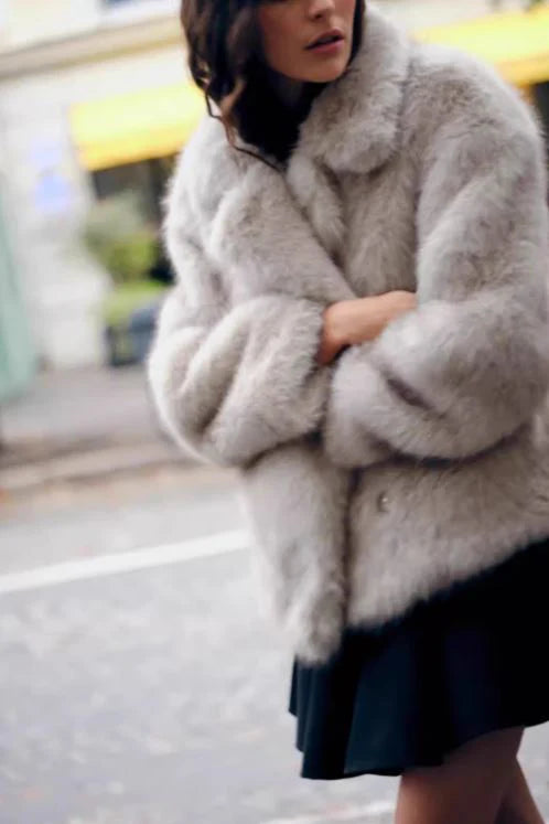 Viral faux fur jacket